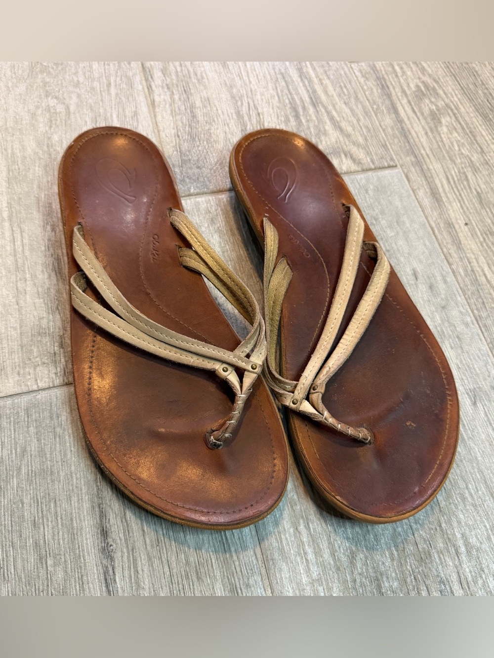 Olukai Kapehe Luana Beach Sahara Sandal Women’s Size 10 Casual Island Vibes